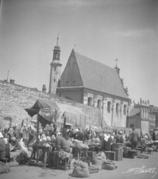 Targ przy ul. Karmelickiej w Lublinie