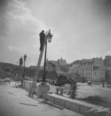 Budowa placu Zebrań Ludowych (obecnie plac Zamkowy) w Lublinie w 1954 roku