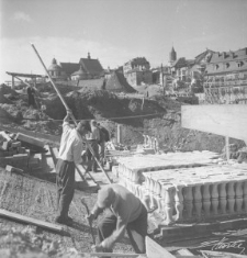 Budowa placu Zebrań Ludowych (obecnie plac Zamkowy) w Lublinie w 1954 roku