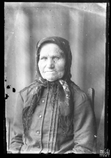 Portrait of an elderly woman