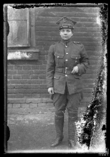 Portret żołnierki
