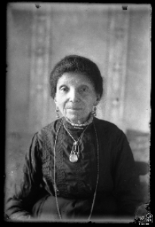 Portret starszej kobiety
