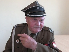 Partyzanci zastrzelili Żyd&oacute;w z Wojciechowa - J&oacute;zef Szewczyk - fragment relacji świadka historii [WIDEO]