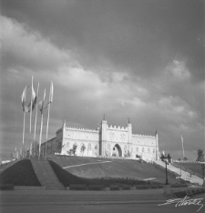 Plac Zebrań Ludowych (obecnie plac Zamkowy) w Lublinie w dniu 22 lipca 1954 roku