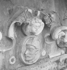 Ornamenty kamienicy na Rynku Starego Miasta w Lublinie