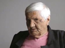 Sporo os&oacute;b wywieźli na roboty do Niemiec - Kazimiera Iwanicka - fragment relacji świadka historii [WIDEO]