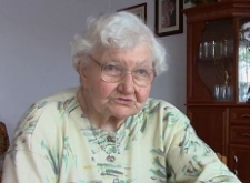 Mama dbała, żebyśmy skończyły szkołę - Wacława Rola - fragment relacji świadka historii [WIDEO]