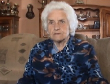 Ojcu wybił parę zęb&oacute;w, a Żyda od razu zabił - Halina Błaszczyk - fragment relacji świadka historii [WIDEO]