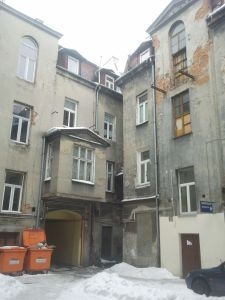 Kuczka kamienicy przy ul. Zamojskiej 43 w Lublinie