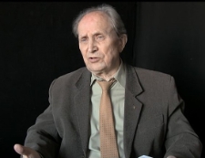 Czyny społeczne były popularne, to była forma bezgot&oacute;wkowego wykonywania prac - Edmund Dąbrowski - fragment relacji świadka historii [WIDEO]