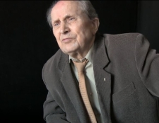 Ustr&oacute;j socjalistyczny polegał na społecznej własności środk&oacute;w produkcji - Edmund Dąbrowski - fragment relacji świadka historii [WIDEO]