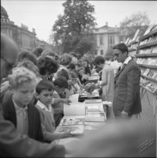Targi książki na placu Litewskim w Lublinie