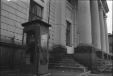 Budka telefoniczna przy Urzędzie Miasta Lublin