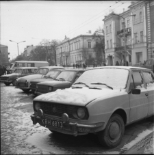 Parking przy Krakowskim Przedmieściu w Lublinie