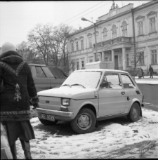 Parking przy Krakowskim Przedmieściu w Lublinie