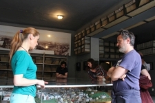 Oprowadzanie uczestnik&oacute;w Międzynarodowego Festiwalu "Spotkania z opowiadaczami świata"