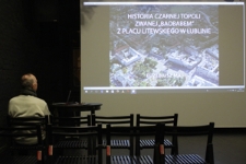 Prezentacja Euzebiusza Maja: " Historia Topoli Czarnej, zwanej Baobabem z placu Litewskiego w Lublinie"