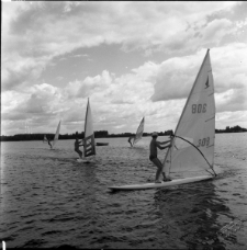 Windsurfing nad Zalewem Zemborzyckim w Lublinie