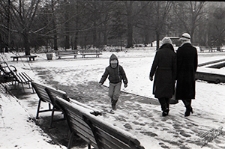 Plac Litewski w Lublinie zimą - spacer wok&oacute;ł fontanny