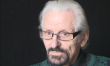 Na Wydziale Prawa założyłem pięcioosobowy zesp&oacute;ł muzyczny - Jacek Abramowicz - fragment relacji świadka historii [WIDEO]