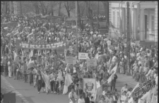 Poch&oacute;d 1-Majowy na Krakowskim Przedmieściu w Lublinie