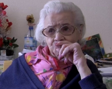 Pomoc ciotki po przyjeździe do Francji - Dina Rotsztein - fragment relacji świadka historii [WIDEO]