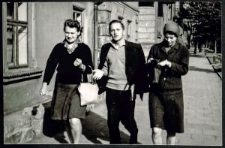 Wycieczka pracownik&oacute;w Wojew&oacute;dzkiego Domu Kultury w Lublinie do Łańcuta