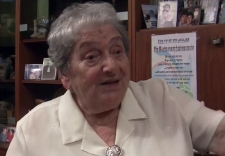 Sens cierpienia i przesłanie do młodych - Leonia Singer - fragment relacji świadka historii [WIDEO]