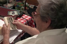 Fotografie opowiadane - Leonia Singer - fragment relacji świadka historii [WIDEO]