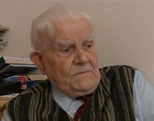 Szkoły powszechne działały, ale z ograniczonym programem, dlatego wybierało się uczniów do tajnego nauczania - Piotr Pruss - fragment relacji świadka historii [WIDEO]