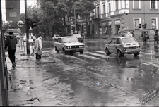 Krakowskie Przedmieście w Lublinie podczas deszczu