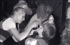 Inauguracja Roku Akademickiego 1983 na UMCS w Chatce Żaka w Lublinie - występy kabaretu studenckiego, otrzęsiny