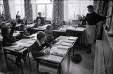Szkoła Podstawowa nr 6 w Lublinie - zgłaszający się uczniowie podczas lekcji matematyki