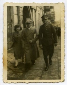 Jakob i Bajla Tuler z przyjacielem