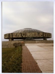 Ob&oacute;z koncentracyjny na Majdanku