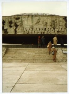 Ob&oacute;z koncentracyjny na Majdanku