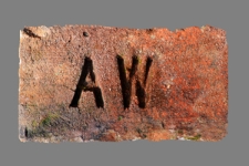 Cegła z sygnaturą &bdquo;AW&rdquo;