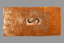 Cegła z sygnaturą &bdquo;S&rdquo;