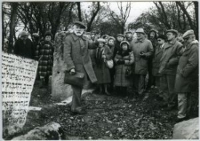 Zwiedzanie starego cmentarza żydowskiego na Kalinowszczyźnie