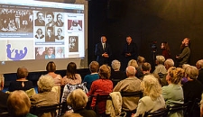 Krzysztof Żuk i Tomasz Rakowski podzczas otwarcia spotkania promujacego projekt "Tajne nauczanie. Cisi bohaterowie"