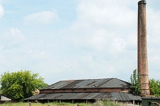 Widok na fragment cegielni przy ulicy Zakątek w Lublinie