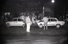 Krakowskie Przedmieście w Lublinie nocą - wypadek taksówek koło Poczty Głównej