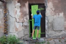 Podw&oacute;rko Opowieści na ul. Żmigr&oacute;d 7