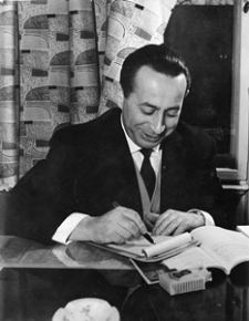 Tadeusz Lutogniewski podczas pracy