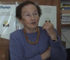 Życie religijne w domu rodzinnym - R&oacute;żka Doner - fragment relacji świadka historii [WIDEO]