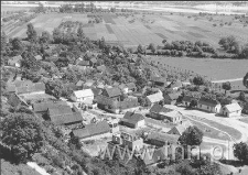 Janowiec - widok ze skarpy w kierunku południowo- wschodnim