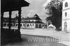 Hale targowe i wieża strażacka w Tomaszowie Lubelskim