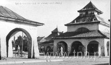 Hale targowe na Rynku w Tomaszowie Lubelskim