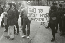 Mecz NZS UMCS kontra ZSP UMCS na boisku przy ul. Langiewicza w Lublinie 13.03.1989 r.
