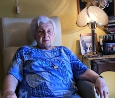 M&oacute;j tata był dziennikarzem - Ewa Reszczyńska-Maćkowiak - fragment relacji świadka historii [WIDEO]